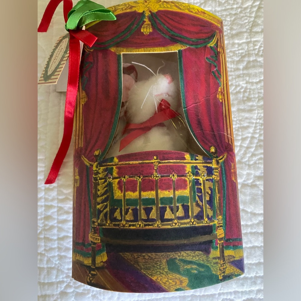 Collectible North American Bear Co. 1991 “Merry Christmas Mouse”In Original Box